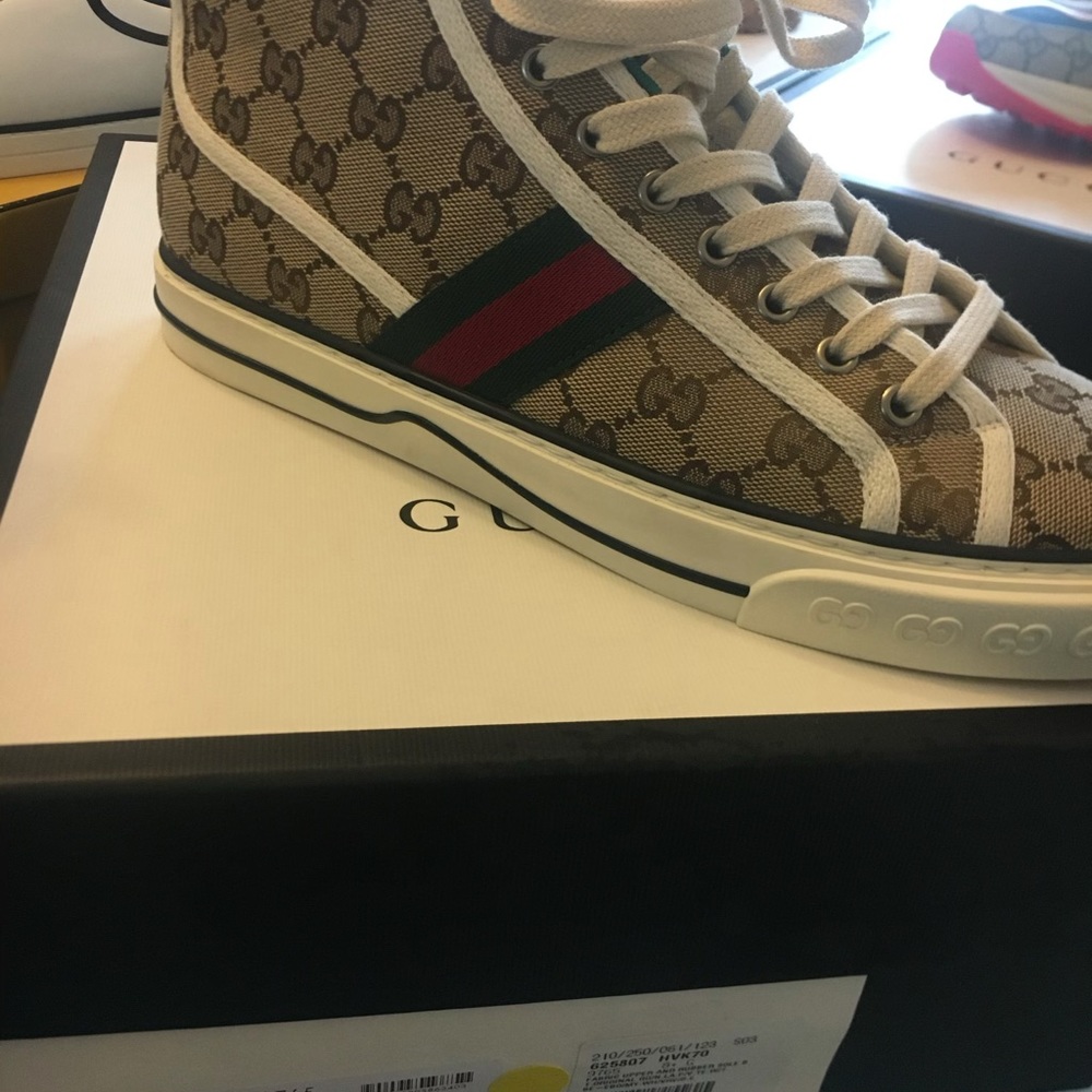 Gucci sneakers